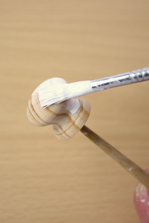 Faux Ceramic Drawer Pulls DIY Tutorial