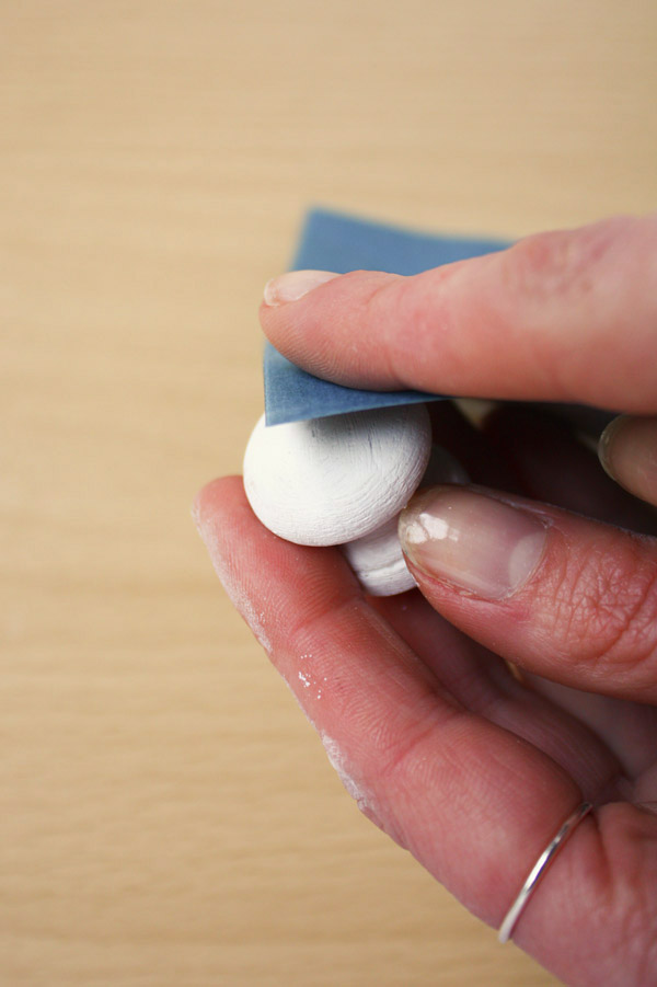 Faux Ceramic Drawer Pulls DIY Tutorial