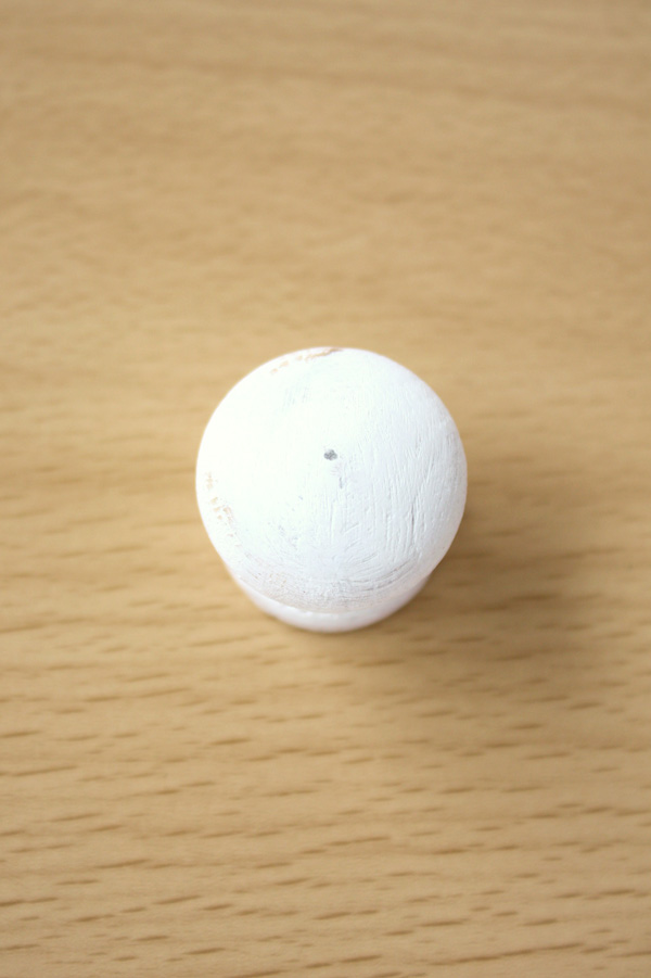 Faux Ceramic Drawer Pulls DIY Tutorial