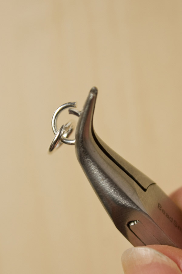 Mobius Knot Jewellery DIY Tutorial