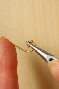 Wire Wrapping a Stone - Spiral Cage Necklace