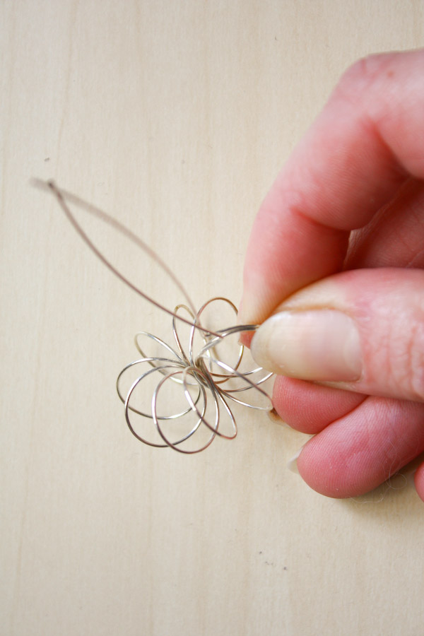 Wire Pumpkin Earrings Halloween DIY Tutorial