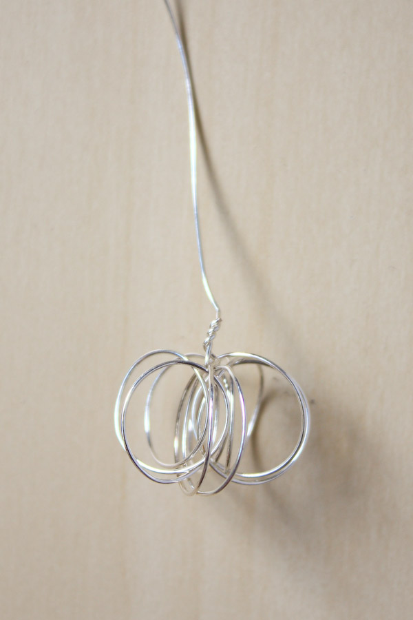 Wire Pumpkin Earrings Halloween DIY Tutorial