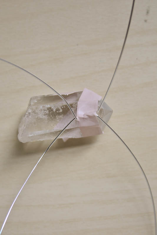 Wire Wrapping a Stone - Netting DIY tutorial by Make and Fable