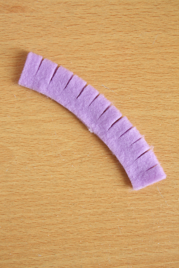 How to make felt flowers - lavender tutorial by Make and Fable