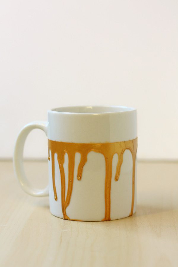 Paint Drip Mug DIY