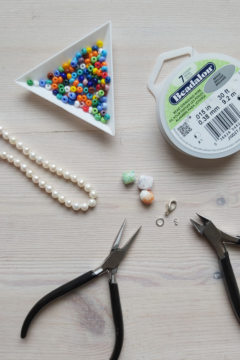 How to make a Simple Beaded Necklace