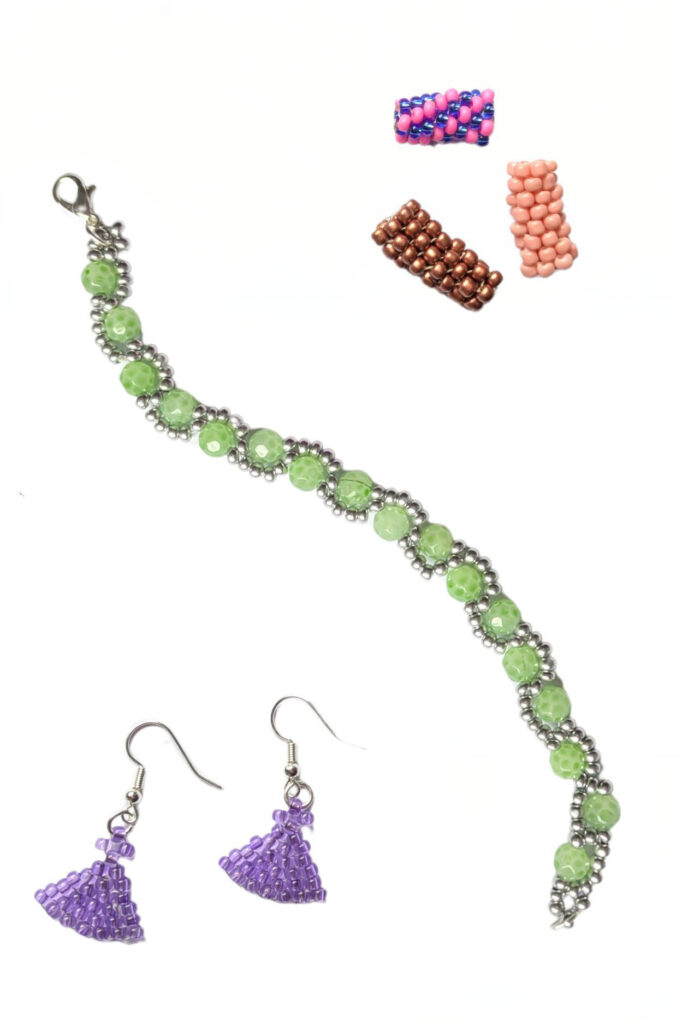 Beadweaving Jewellery Course - a beaded bracelet, earrings and beads